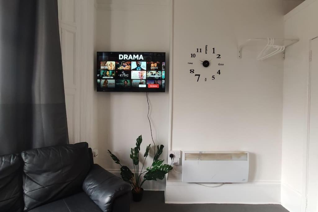 1 Bedroom Studio In A Supurb Area Of 卡迪夫 外观 照片